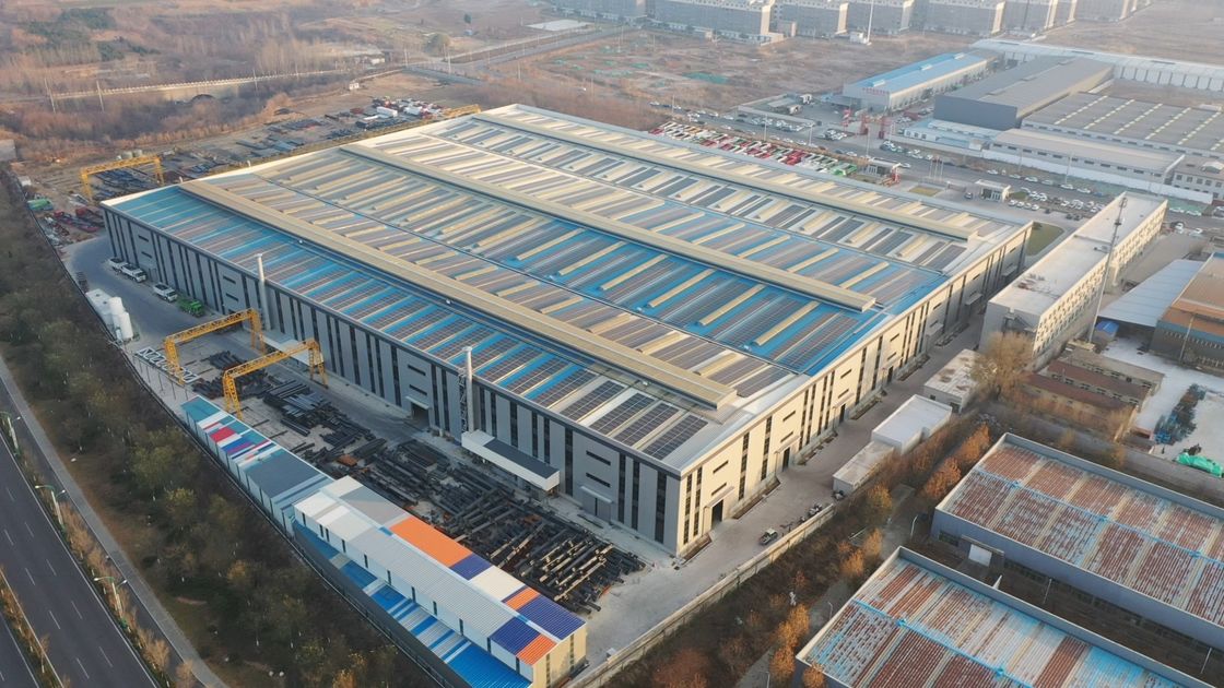 Vorgefertigte Bauten Industrie Metallmaterialien Hangar Schuppen Lager / Werkstatt Anlage Stahlkonstruktion Gebäude